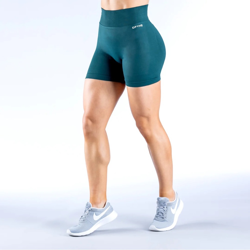 DFYNE Dynamic Shorts